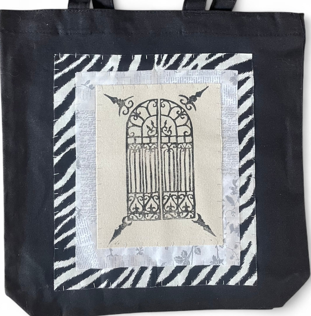 Gothic zebra L bag