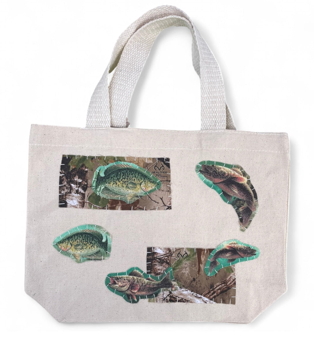 Fish camo M bag