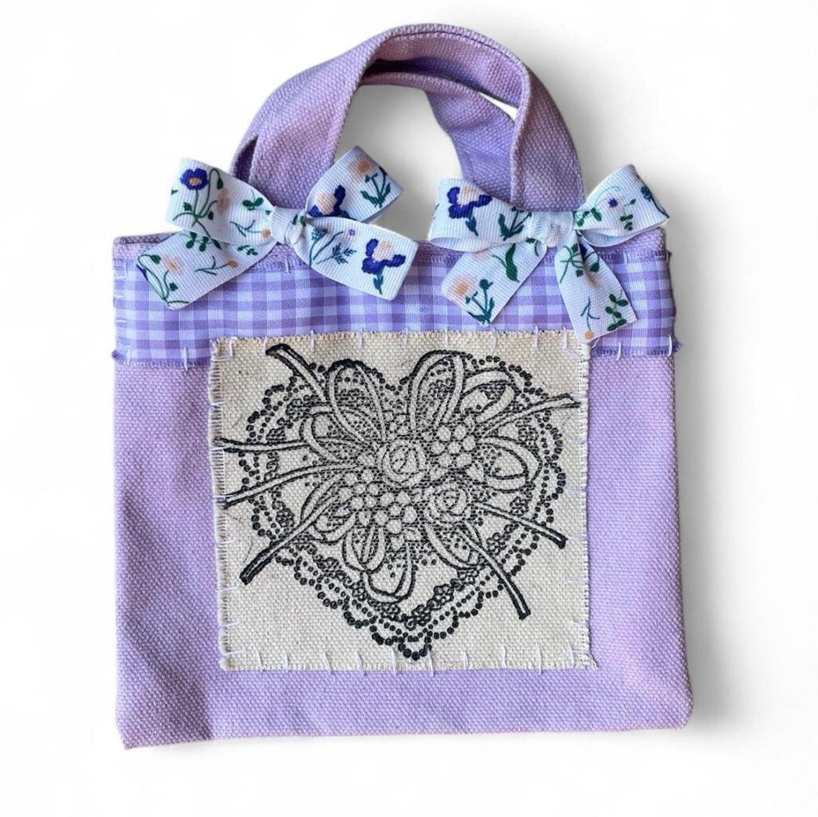 purple lacey heart S bag