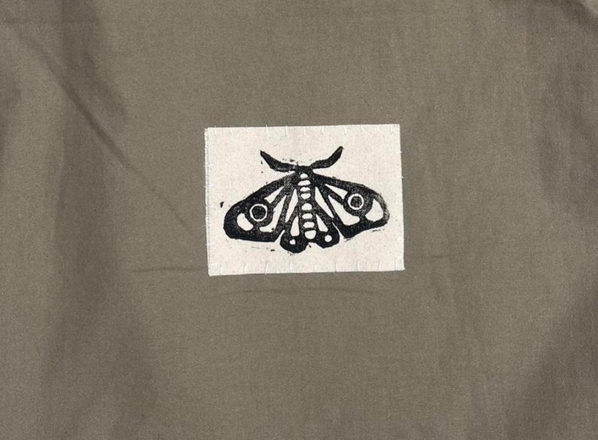 green moth XL bag