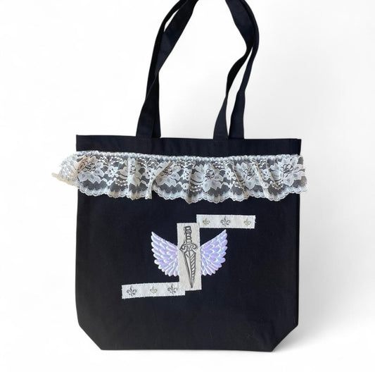 black flying dagger L bag